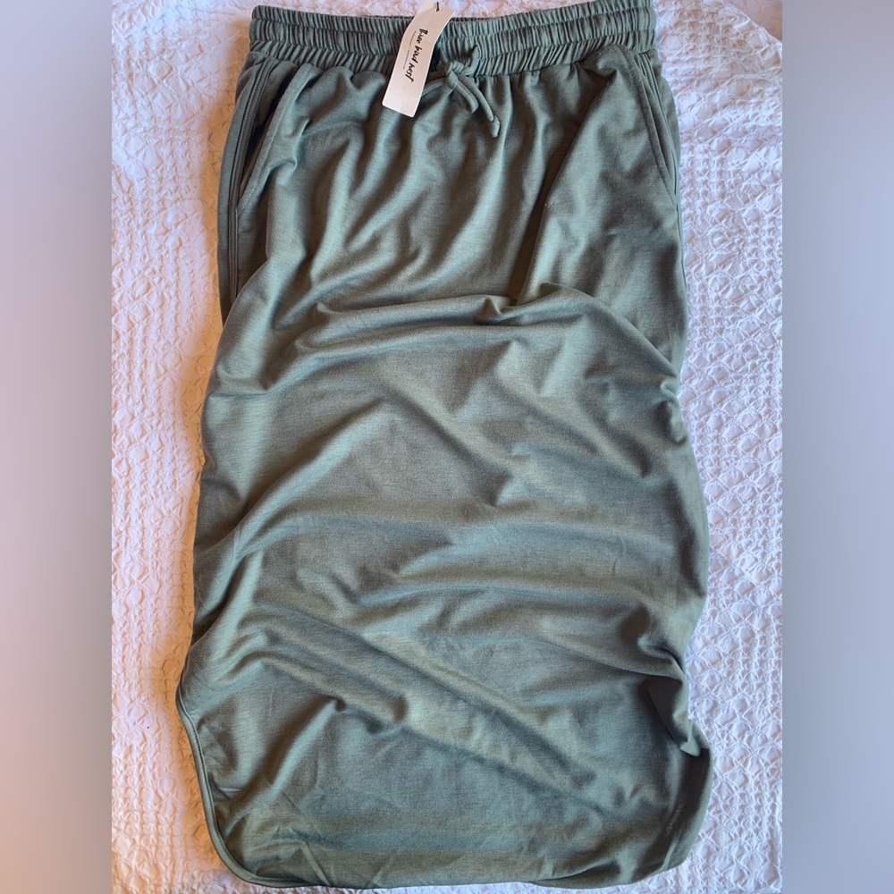 Three Bird Nest Sage Pencil Skirt - Picture 5 of 14